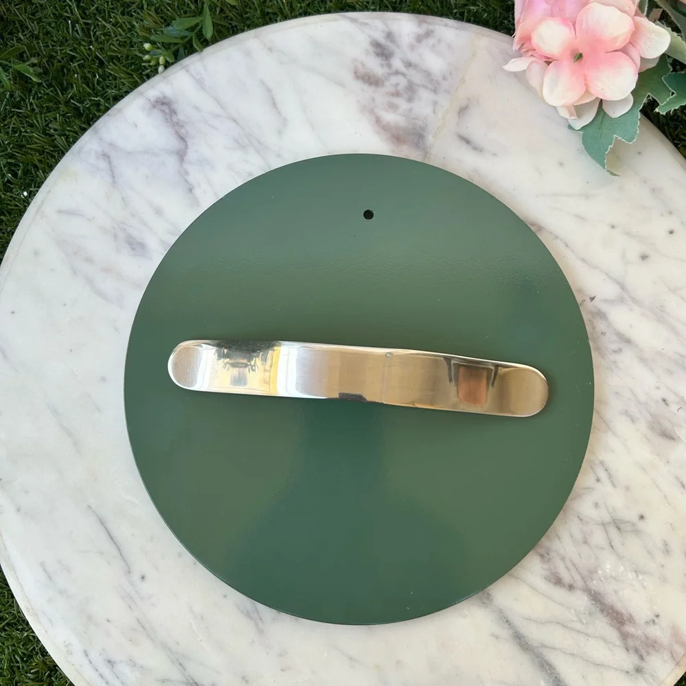 Caraway lid Color: Sage New (only the lid)